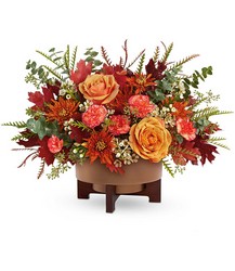 T100A Modern Copper Centerpiece
